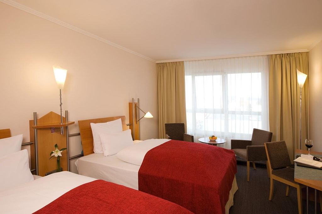 Hotel Nh Mannheim Viernheim Servicios foto